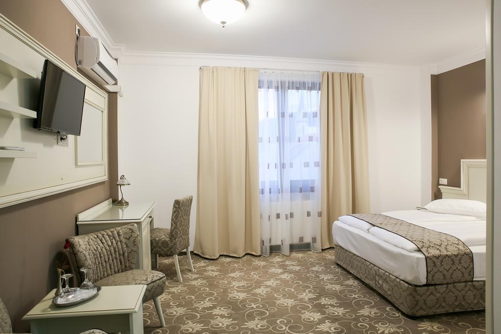 Hotel Montana Vişeu de Sus الغرفة الصورة