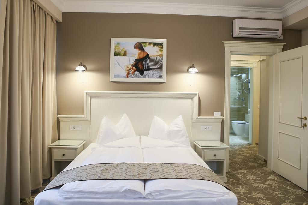 Hotel Montana Vişeu de Sus المظهر الخارجي الصورة